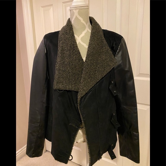 Danier Genuine Leather Jacket - Picture 1 of 7